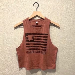 Crop muscle tank